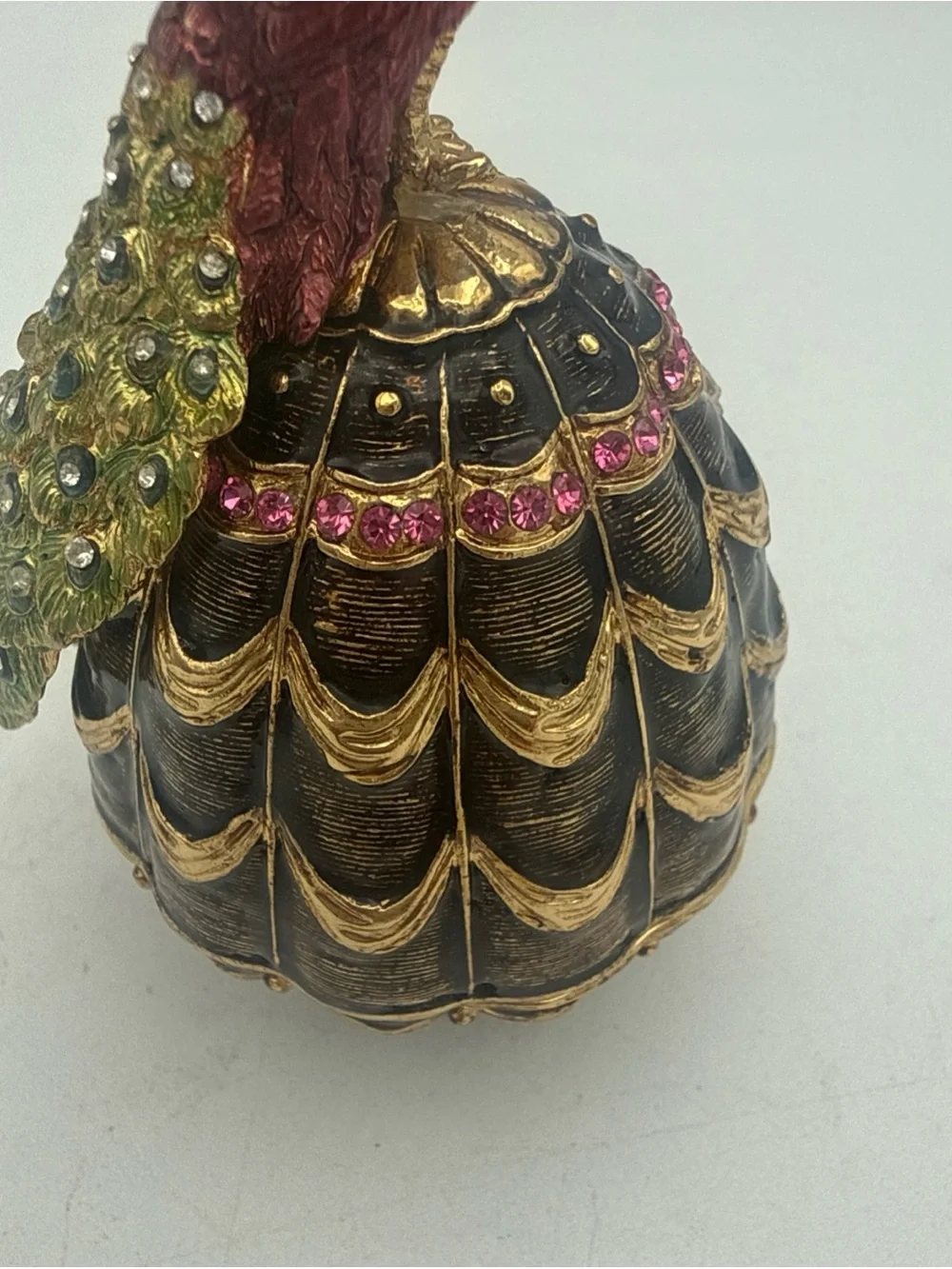 VTG Bejeweled Peacock Bird Egg Trinket Box Magnetic Lid Enamel Inside 4”